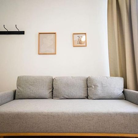 Lovely Apartment In Варшава Екстериор снимка